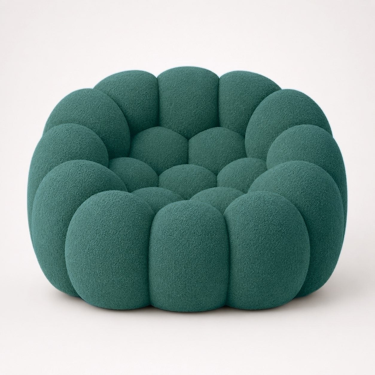 Fauteuil Rousseau en maille bouclette Vert canard, vu de face sur fond studio — Orbe Paris