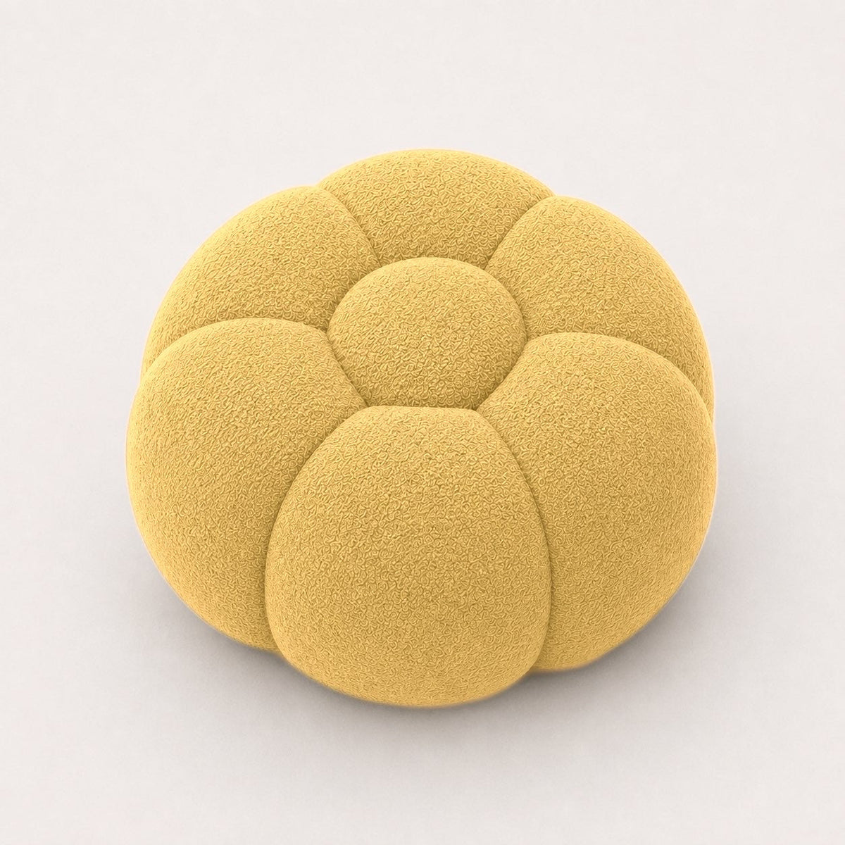 Pouf Rousseau en maille bouclette Jaune miel, vu de face sur fond studio — Orbe Paris
