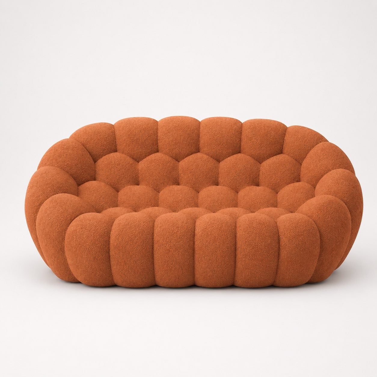 Canapé Rousseau 2-3 places en maille bouclette Terracotta, vu de face sur fond studio — Orbe Paris