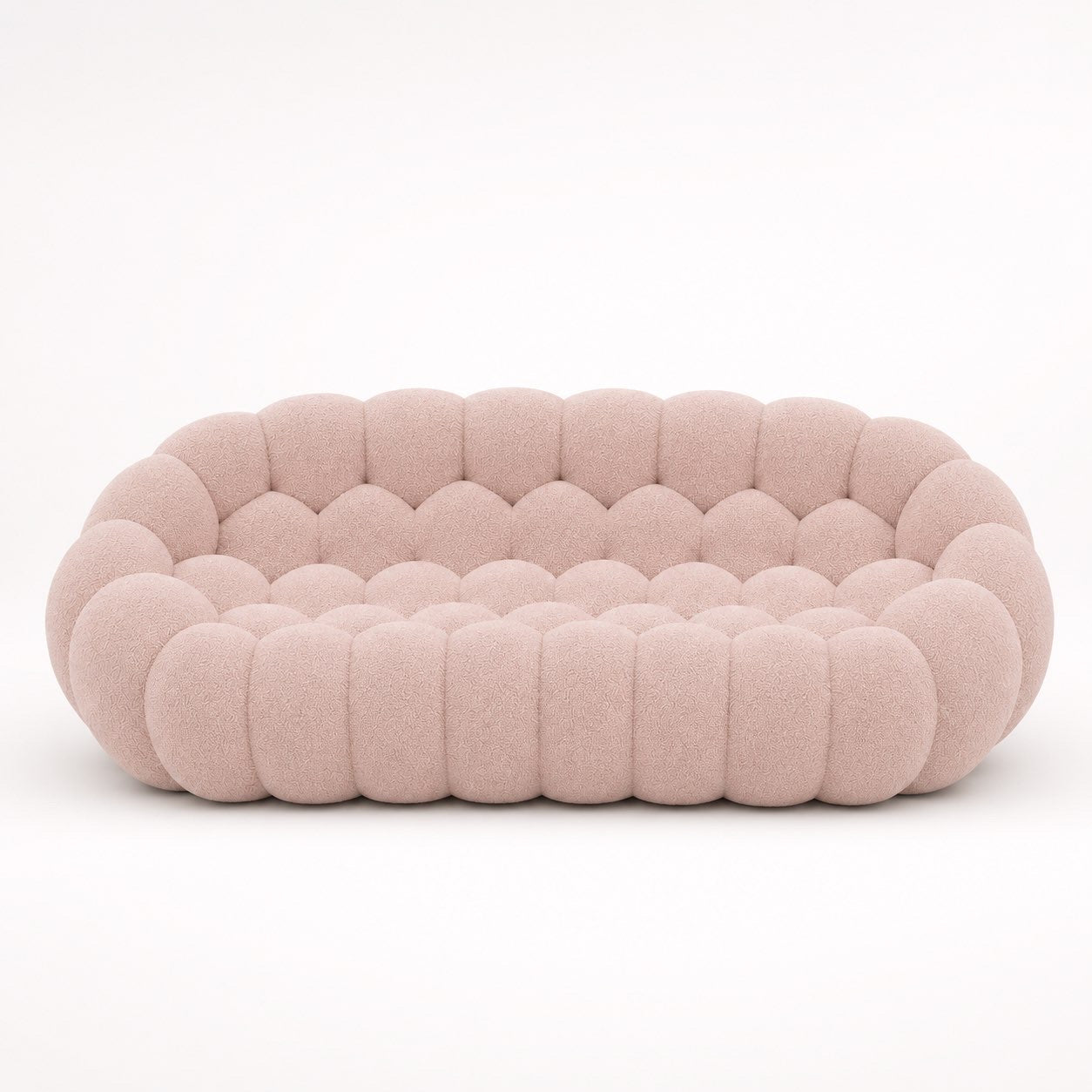 Canapé Rousseau 3-4 places en maille bouclette Rose poudré, vu de face sur fond studio — Orbe Paris